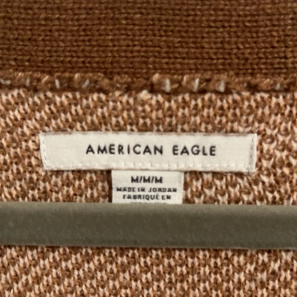 American Eagle Outfitters Brown Floral Cardigan (A bit cropped) - Picture 2 of 3